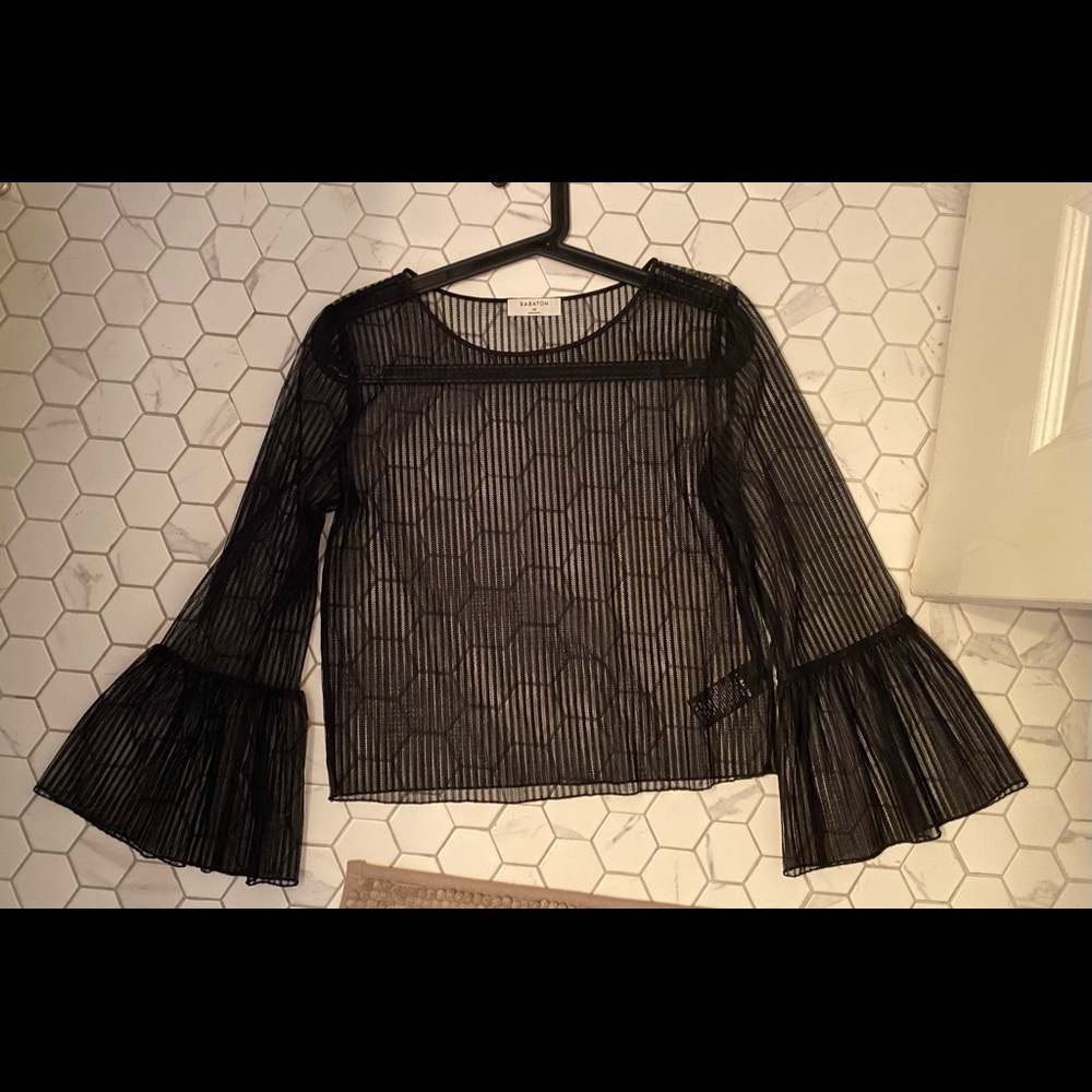 Aritzia - Babaton Humbert Blouse